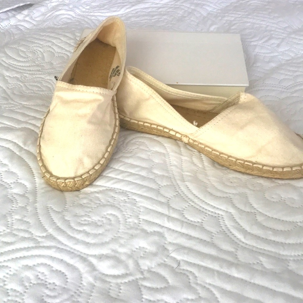 Steve Madden Espadrilles size 7. Never worn